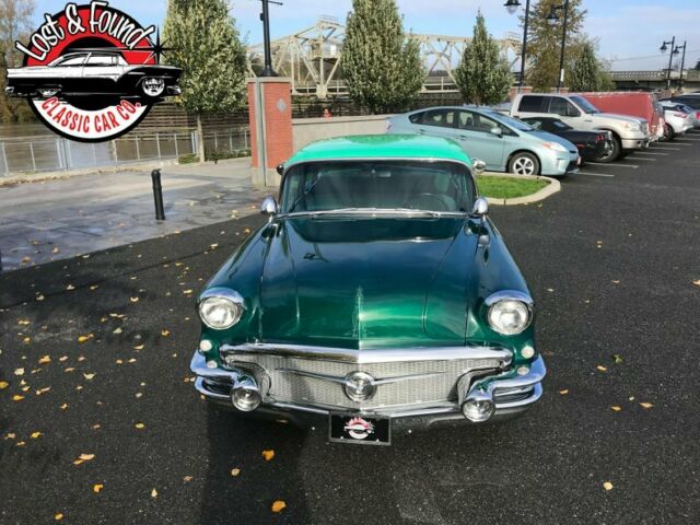 Buick Special Custom 1956 image number 36