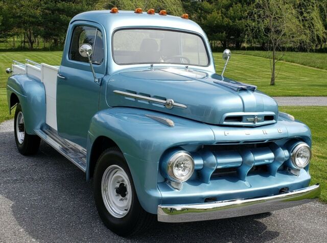 Ford F3 1952 image number 22