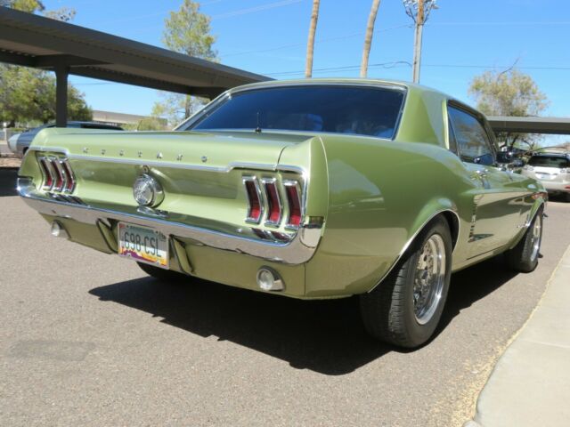 Ford Mustang 1967 image number 20