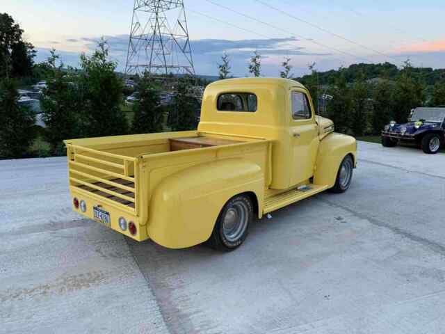 Ford F100 1948 image number 1