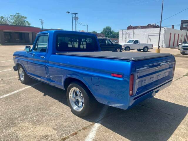 Ford F-100 1979 image number 2