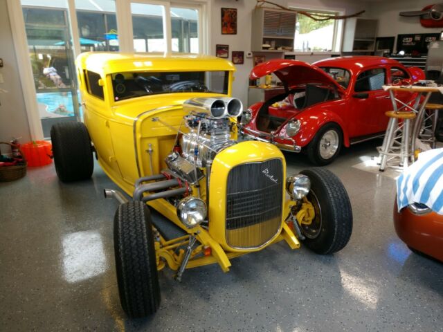 Ford Model A 1930 image number 2