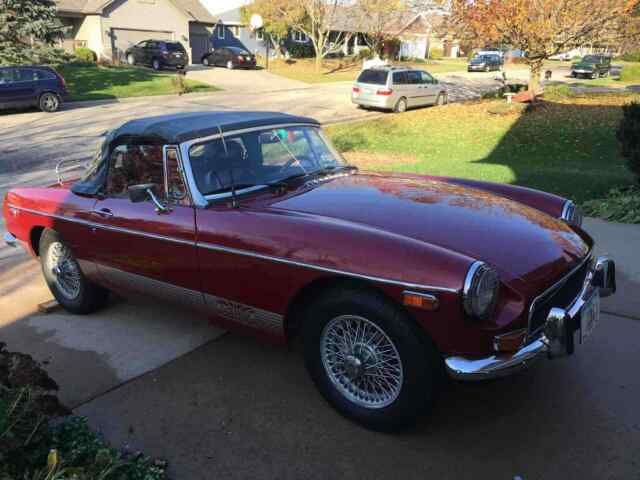 MG MGB 1973 image number 6