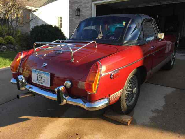 MG MGB 1973 image number 7