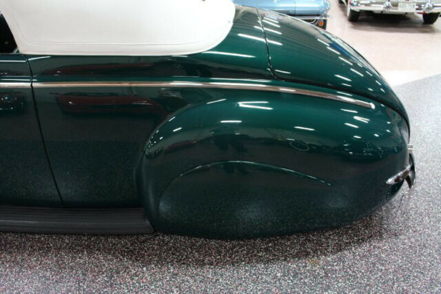 Mercury CONVERTIBLE 1940 image number 17