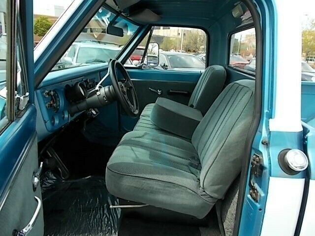 GMC RegCab Truck RWD 1967 image number 17