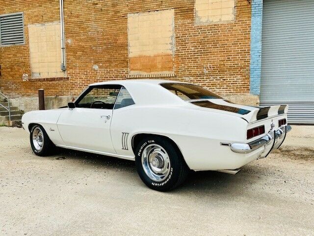 Chevrolet Camaro 1969 image number 3