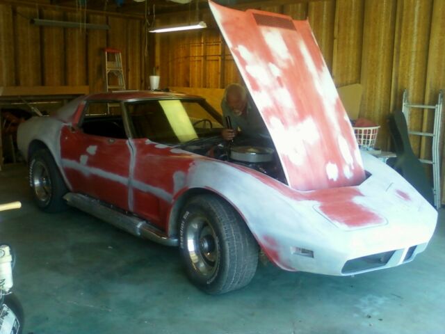 Chevrolet Corvette 1973 image number 8