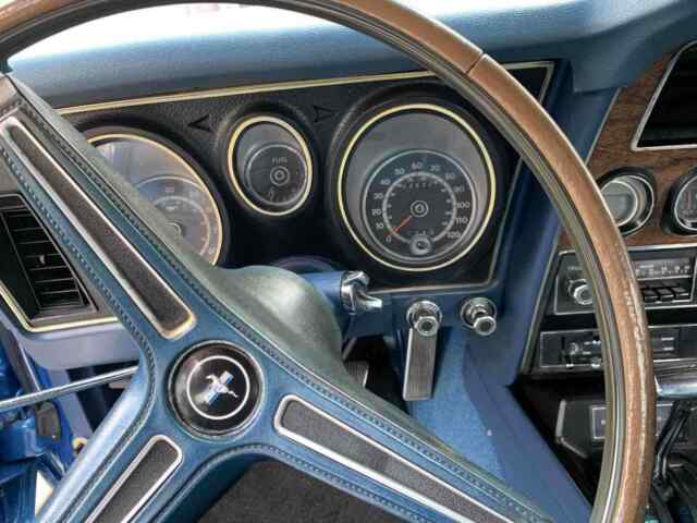 Ford Mustang Mach 1 351 1972 image number 17