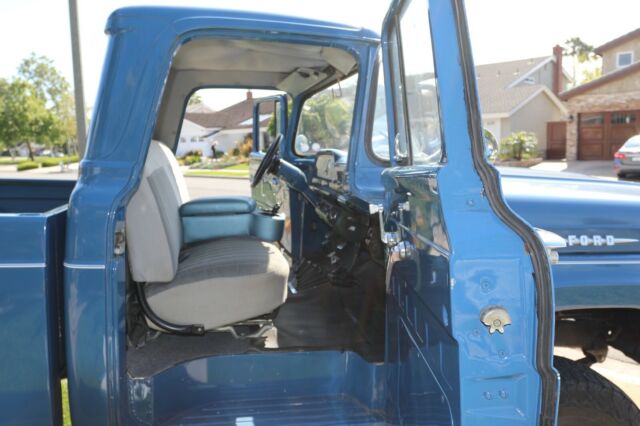 Ford F-100 1960 image number 29