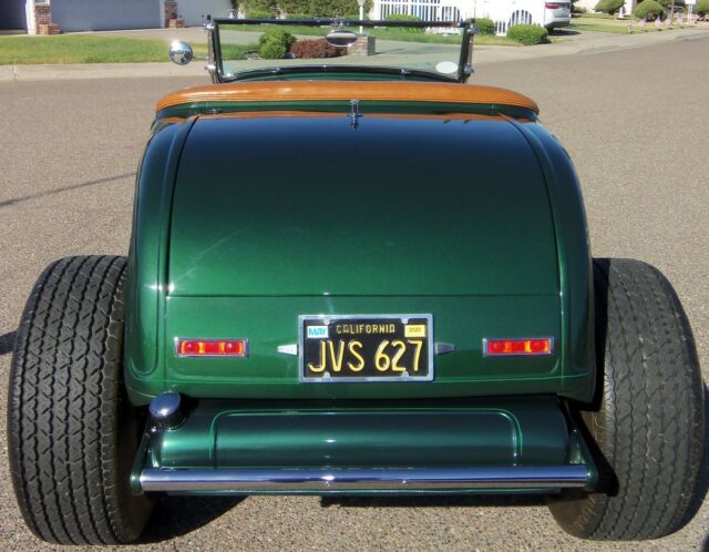 Ford Roadster 1932 image number 34