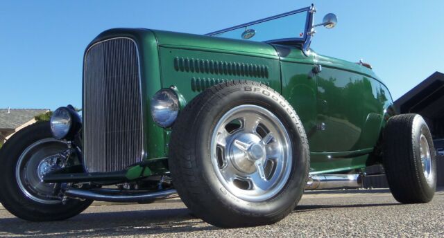 Ford Roadster 1932 image number 4
