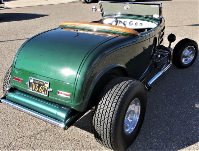 Ford Roadster 1932 image number 6