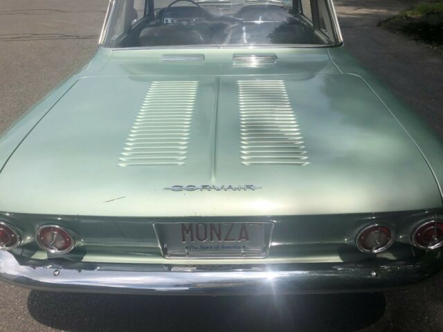 Chevrolet Corvair 1963 image number 30