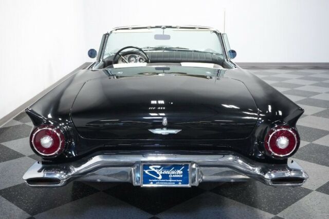 Ford Thunderbird 1957 image number 11