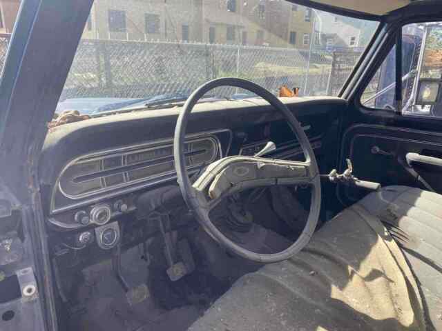 Ford F350 1971 image number 5