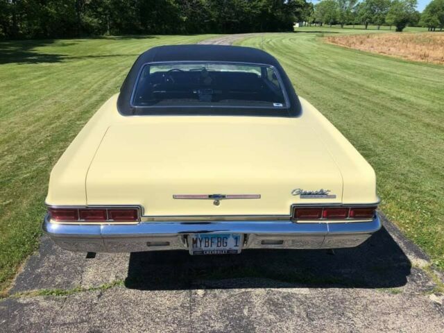 Chevrolet Impala 1966 image number 3