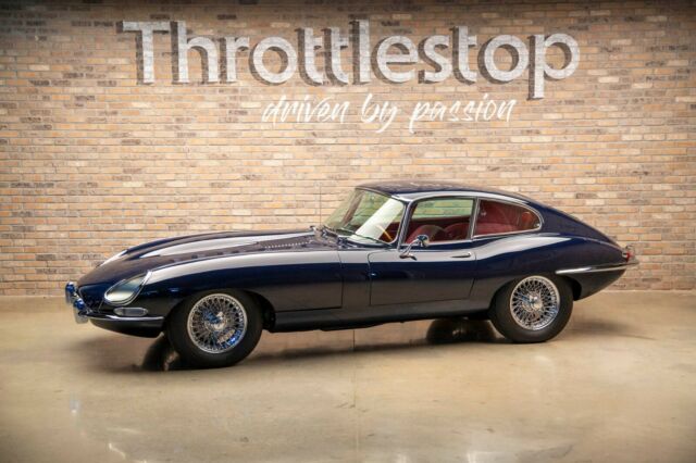 Jaguar E-Type 1966 image number 0
