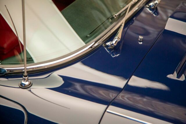 Jaguar E-Type 1966 image number 11