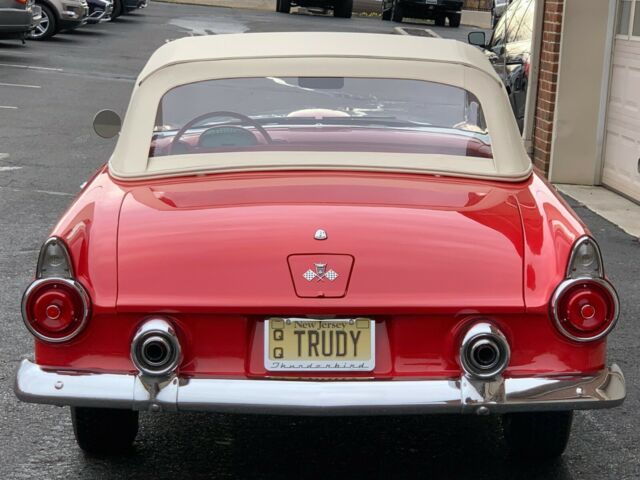 Ford Thunderbird 1955 image number 30
