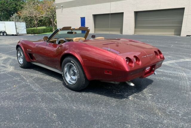 Chevrolet Corvette 1974 image number 29