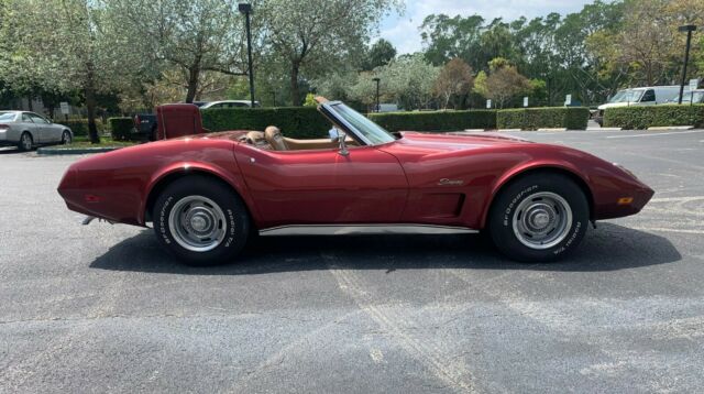 Chevrolet Corvette 1974 image number 9