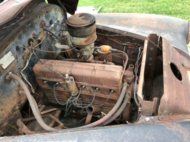 Chevrolet Fleetline 1946 image number 28