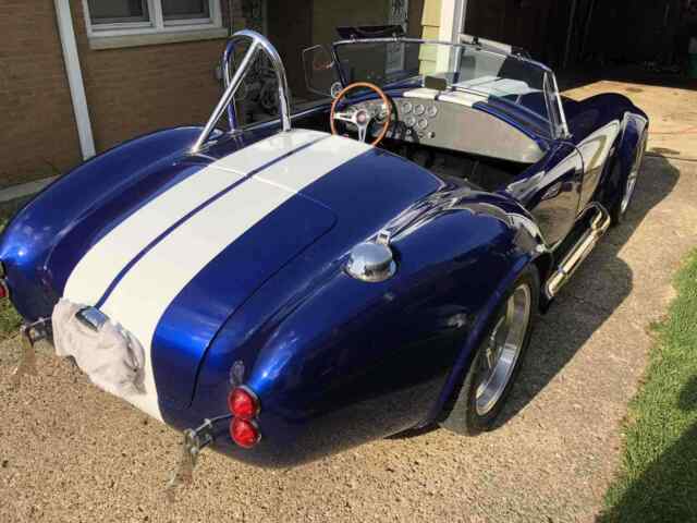 Ford Cobra 1965 image number 17