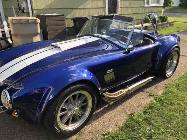 Ford Cobra 1965 image number 4