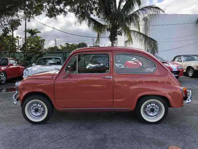 Fiat 600 1971 image number 12