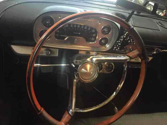 Plymouth Savoy 1958 image number 7