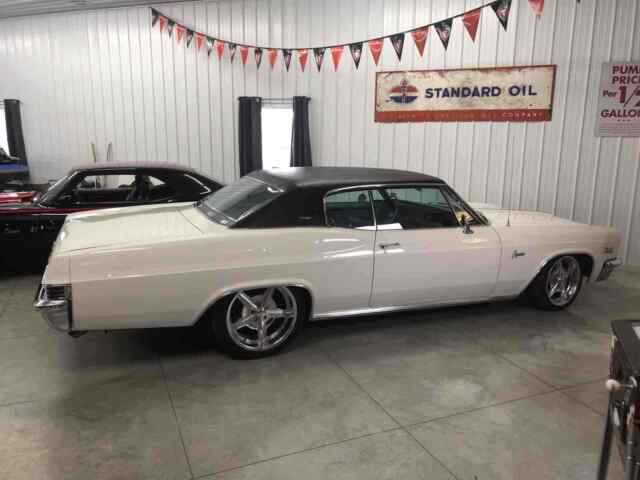 Chevrolet Caprice 1966 image number 4