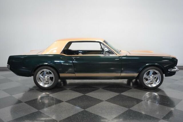 Ford Mustang 1965 image number 15