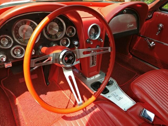 Chevrolet Corvette 1963 image number 14