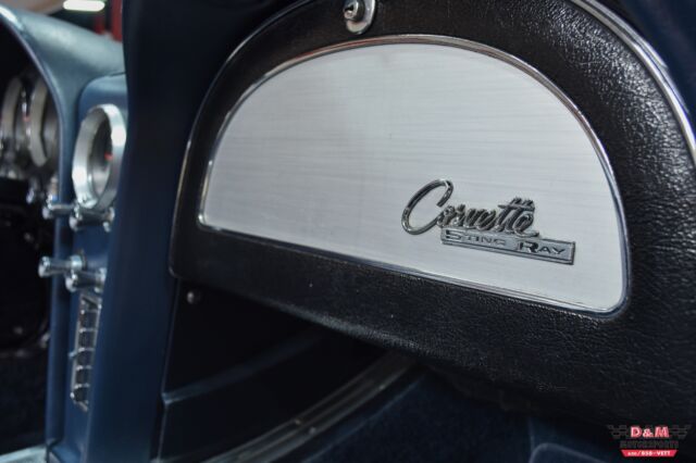 Chevrolet Corvette 1963 image number 43