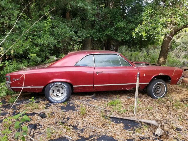 Chevrolet Malibu 1967 image number 1