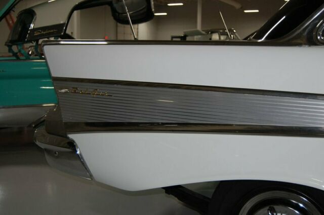 Chevrolet 4 Dr. Limousine 1957 image number 40