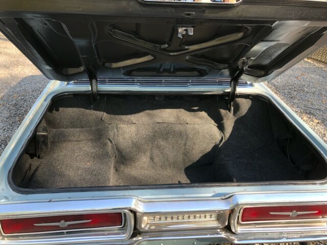 Ford Thunderbird 1964 image number 18