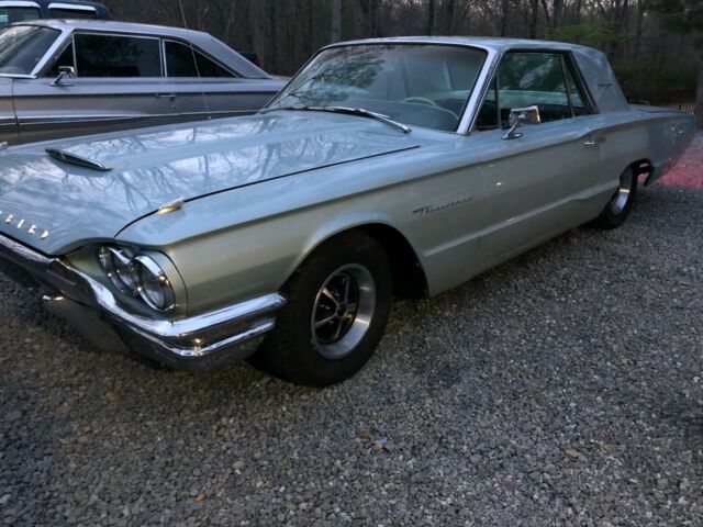 Ford Thunderbird 1964 image number 7