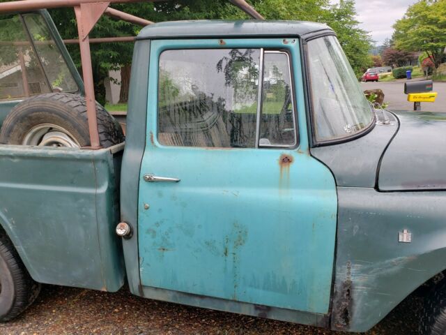 International 1100C 1968 image number 7