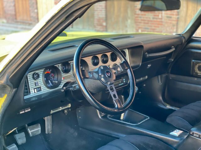 Pontiac Trans Am 1977 image number 37