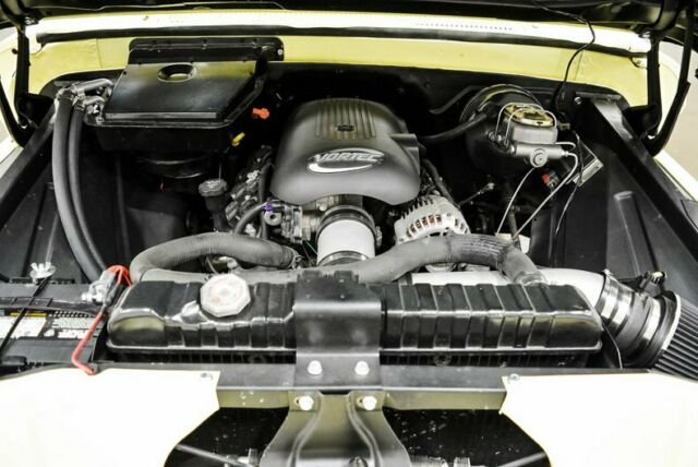 Chevrolet C-10 1965 image number 9