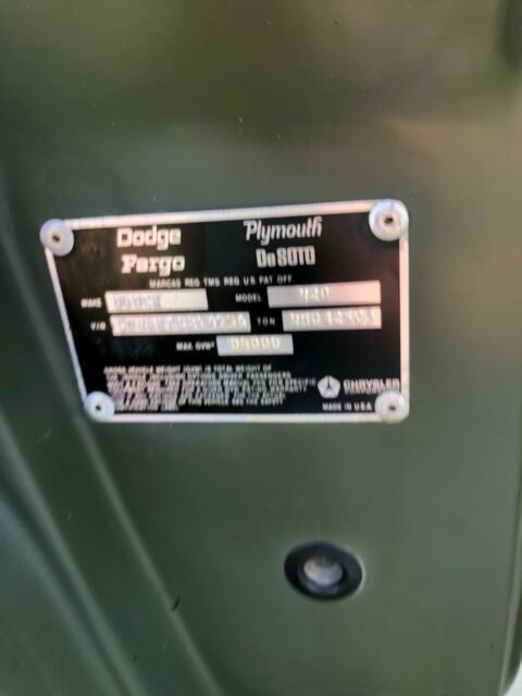 Dodge Power Wagon 1977 image number 31