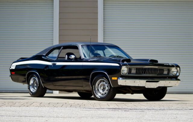 Plymouth Duster 1972 image number 0