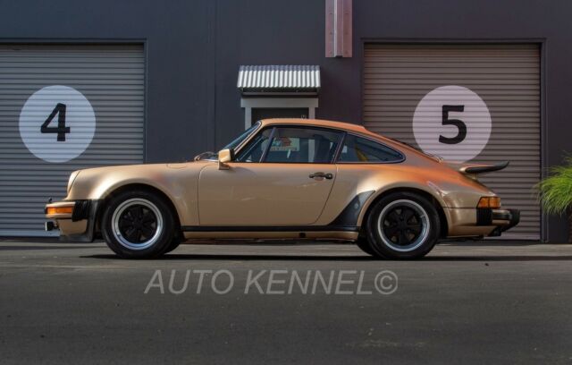 Porsche 930 1977 image number 3