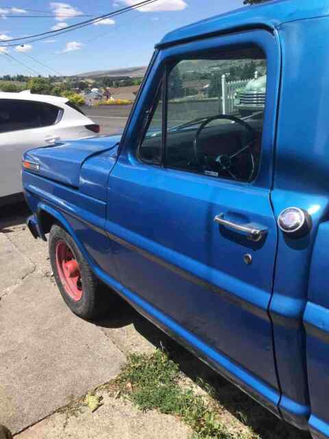 Ford F250 1970 image number 9
