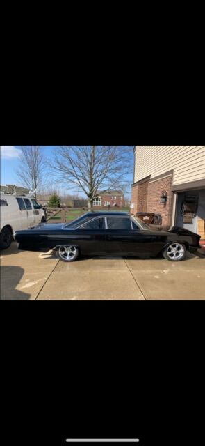 Ford Galaxie 1963 image number 1