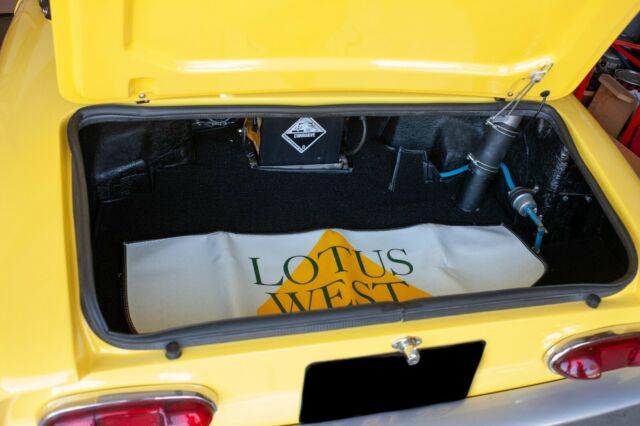Lotus Elan 1967 image number 32