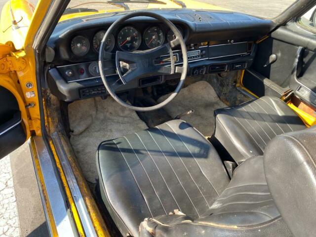 Porsche 911 1972 image number 12