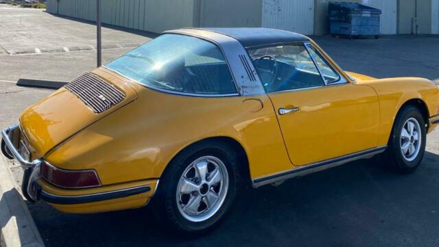 Porsche 911 1972 image number 3